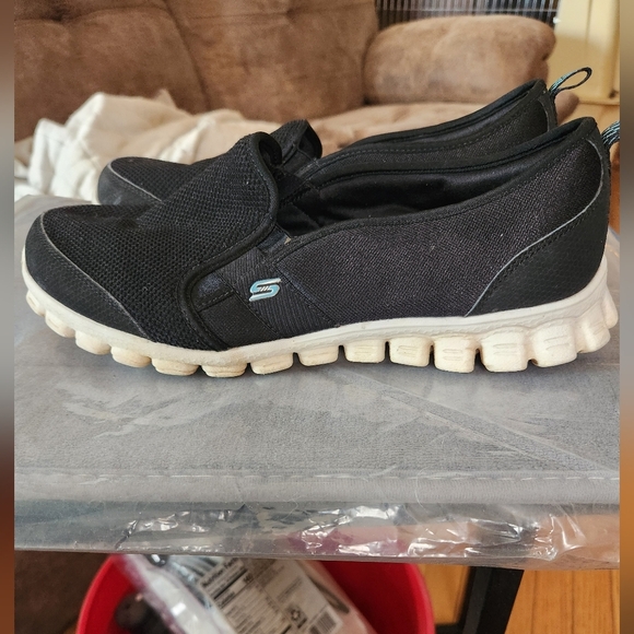 Skechers Air Cooled Sneakers - Picture 3 of 7